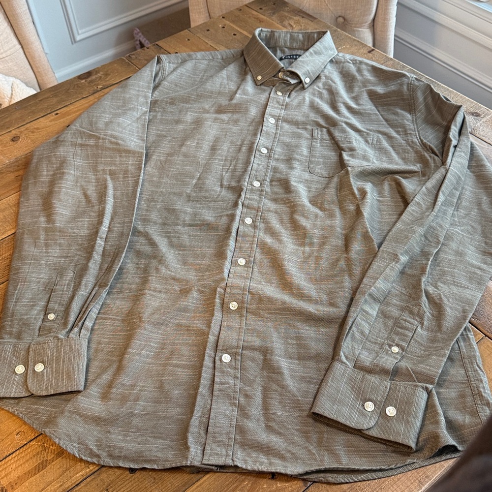 AMERICAN TALL Brand Men’s XLT Button Up Shirt Long Sleeve Olive Green